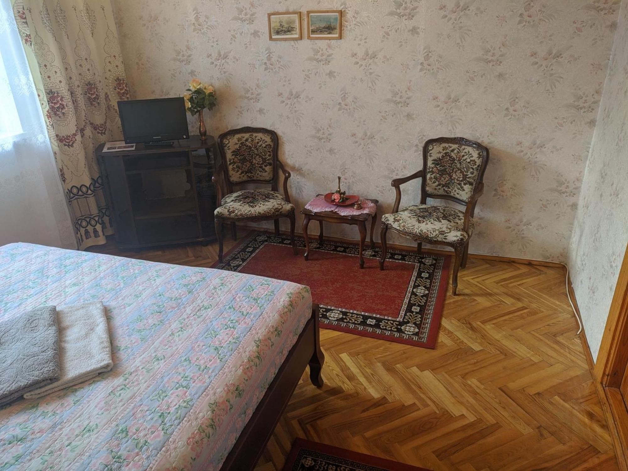 Guest House Nika - Cottages And Rooms In The Heart Of Palanga City Center Habitación foto